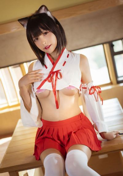 欧美激情三级一区二区_HD在线观看完整版