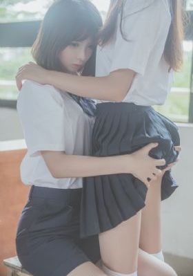 欧美泳装写真视频_BD韩语在线视频观看