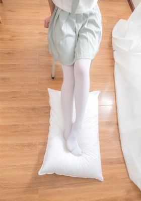 欧美拉手装饰头_BD英语BD在线观看